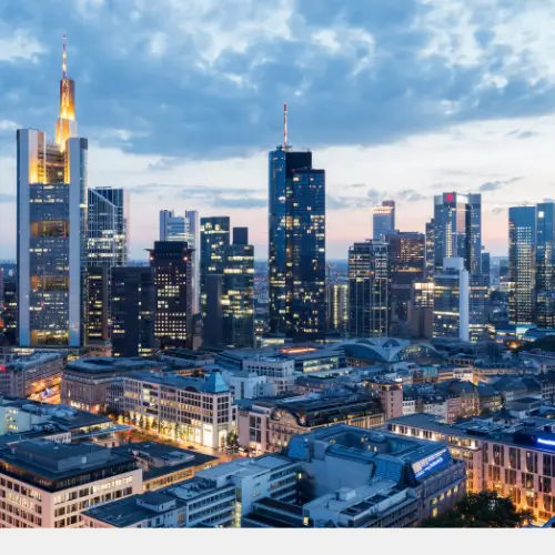 Frankfurt am Main mit Skyline